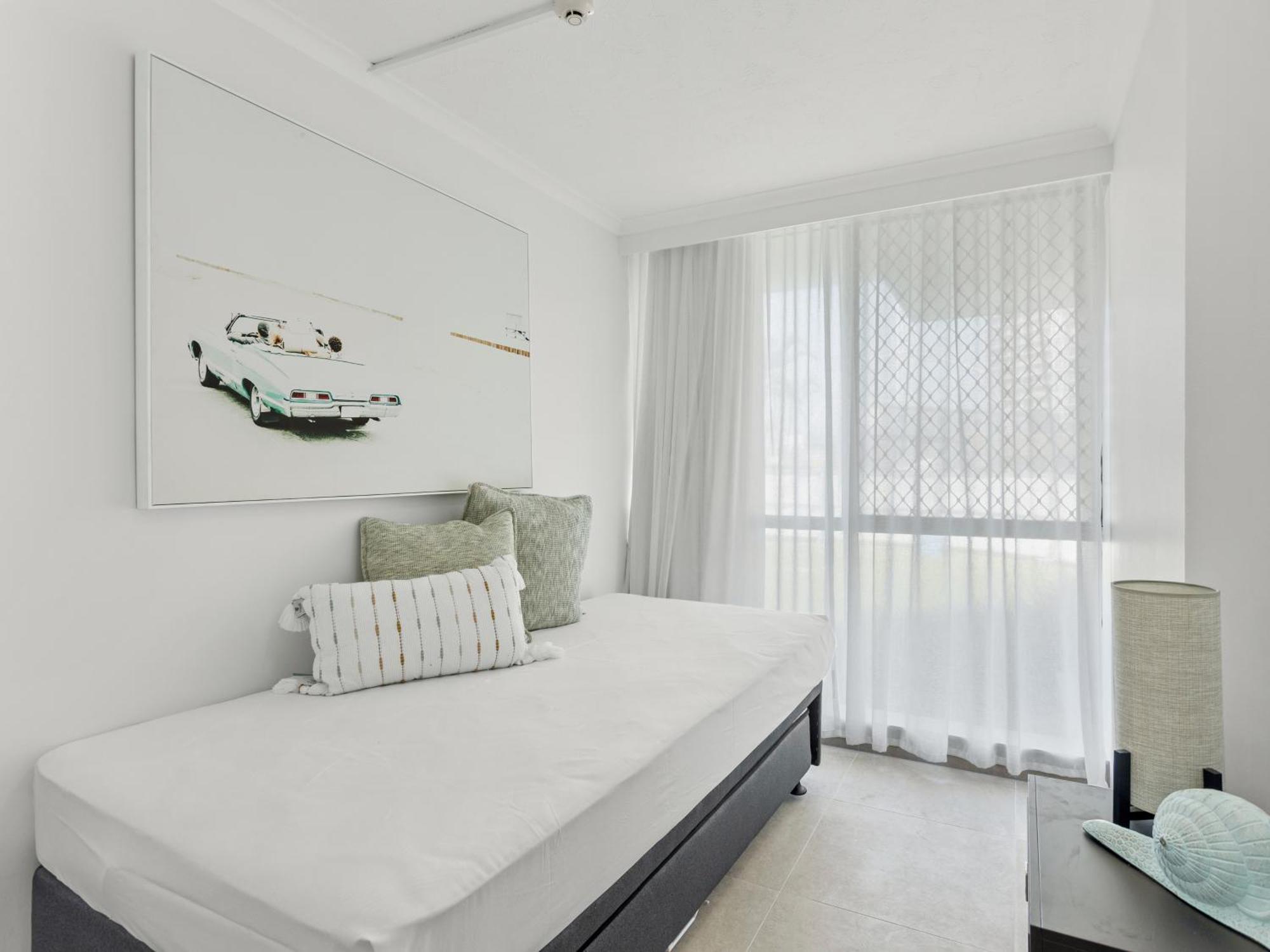 Seacrest Beachfront Apartments Surfers Paradise Gold Coast Luaran gambar