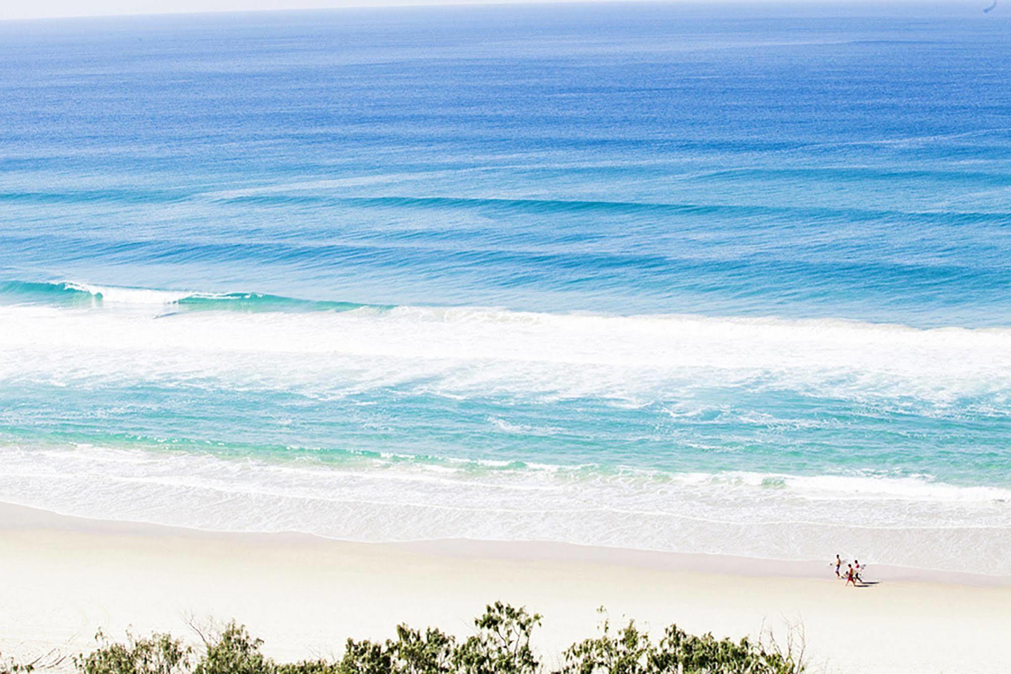 Seacrest Beachfront Apartments Surfers Paradise Gold Coast Luaran gambar