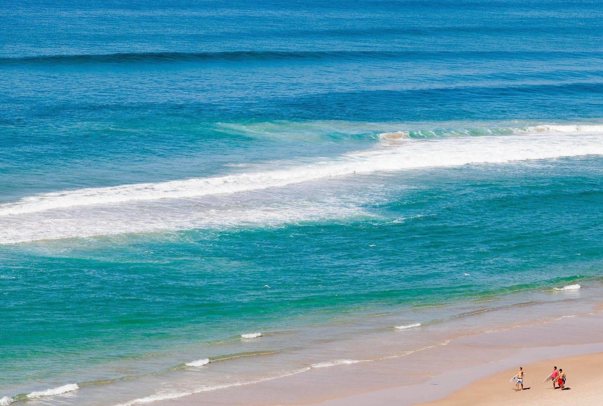 Seacrest Beachfront Apartments Surfers Paradise Gold Coast Luaran gambar