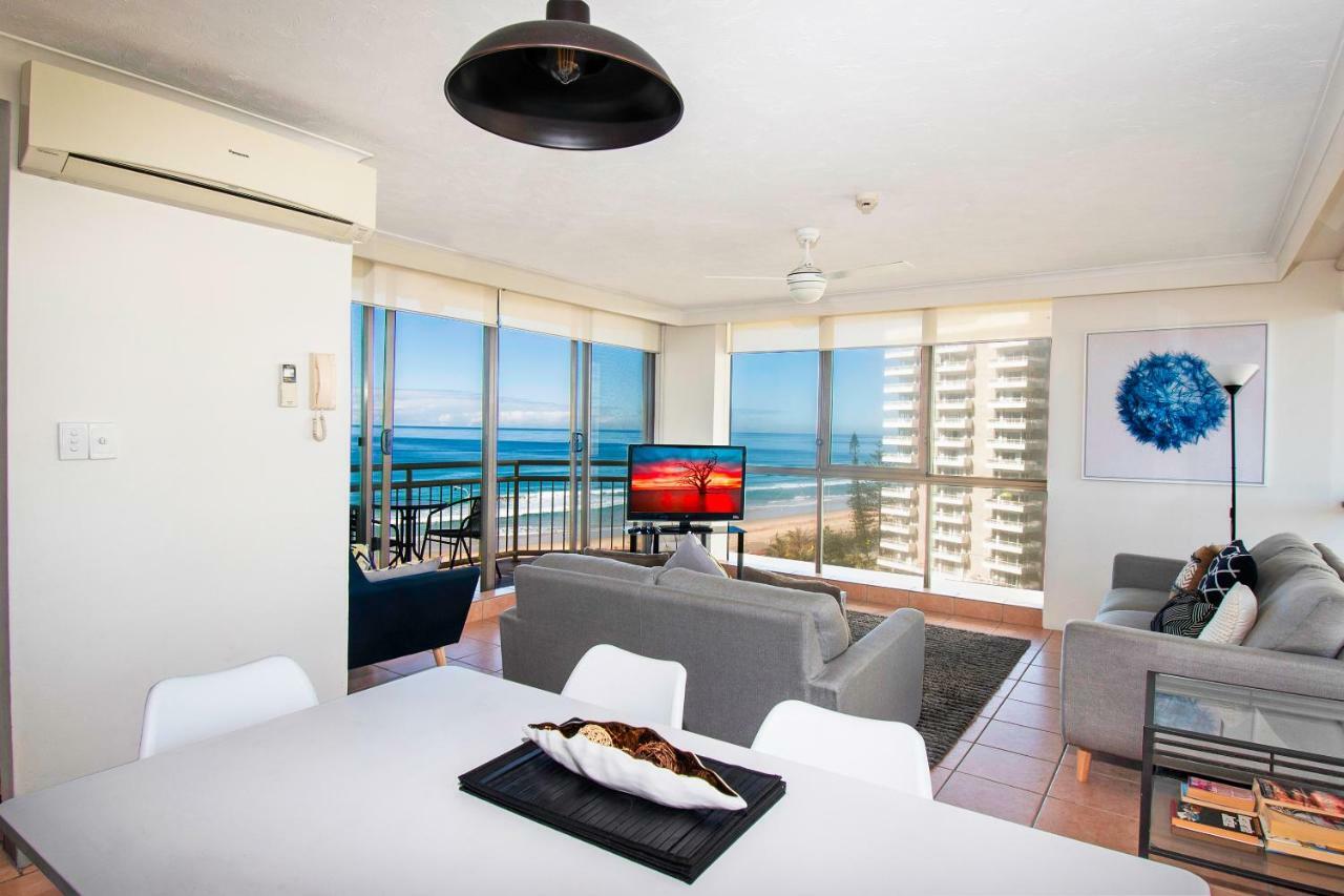 Seacrest Beachfront Apartments Surfers Paradise Gold Coast Luaran gambar
