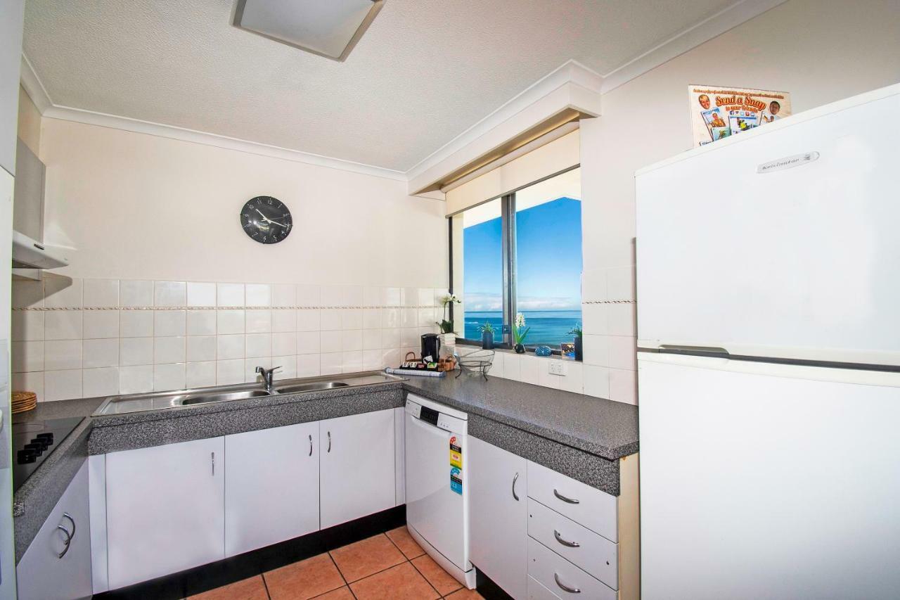 Seacrest Beachfront Apartments Surfers Paradise Gold Coast Luaran gambar